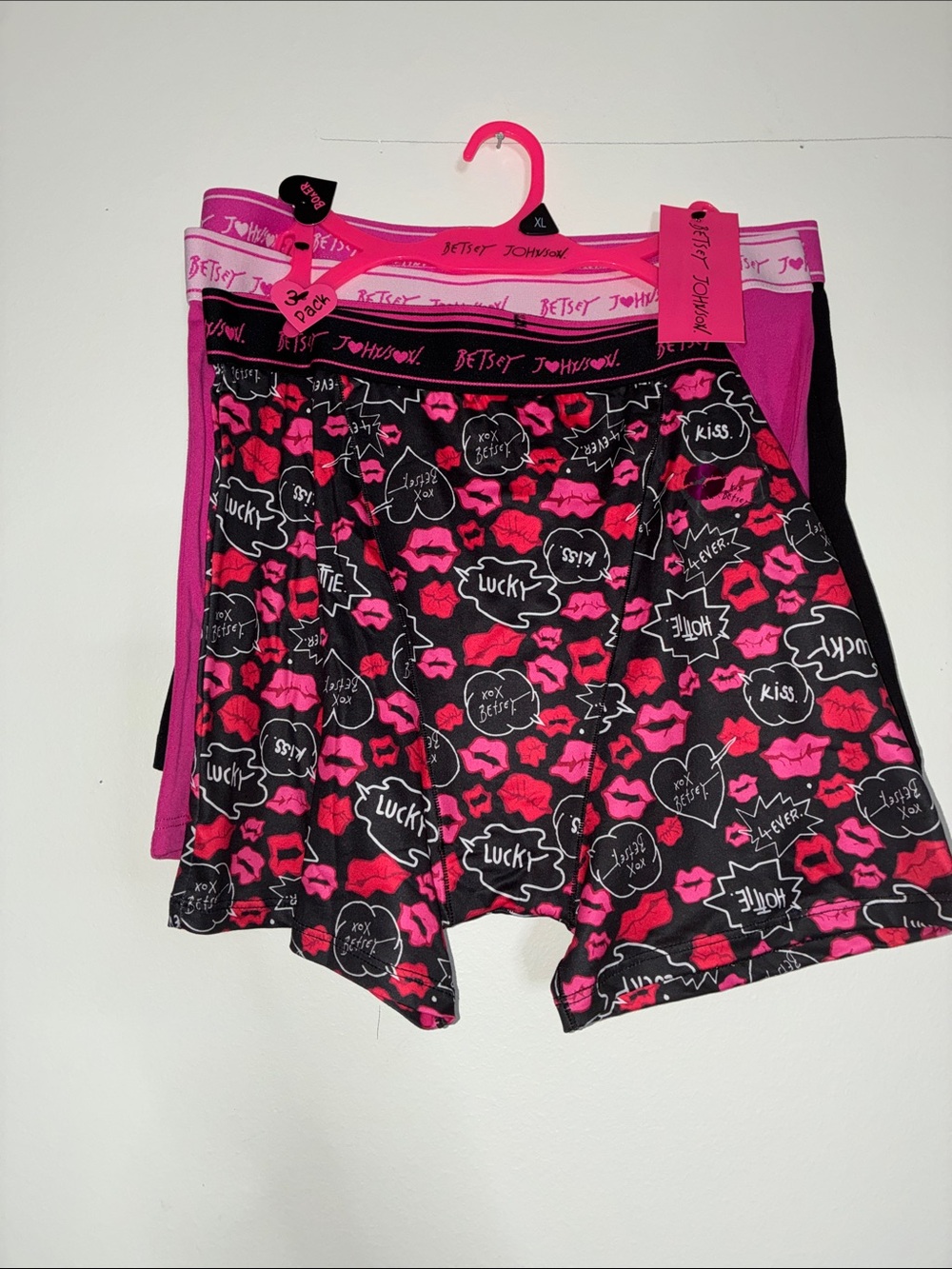 Betsey Johnson Black Boxer Briefs with Pink & Red Lip Print - 3 Pack